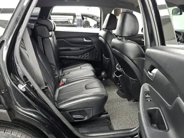 2018 Hyundai Santa Fe с пробегом 151 076 км