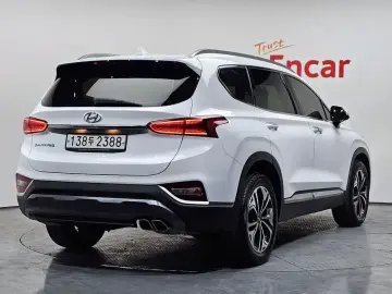 2020 Hyundai Santa Fe с пробегом 82 326 км
