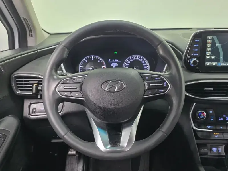 2020 Hyundai Santa Fe с пробегом 70 192 км