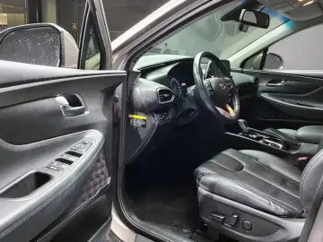 2019 Hyundai Santa Fe с пробегом 83 768 км