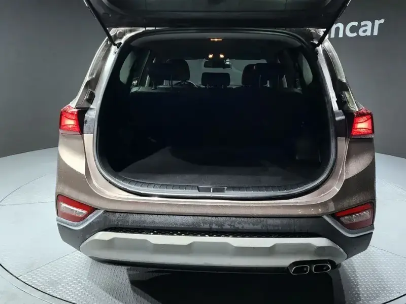 2019 Hyundai Santa Fe с пробегом 83 768 км