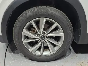 2018 Hyundai Santa Fe с пробегом 128 782 км