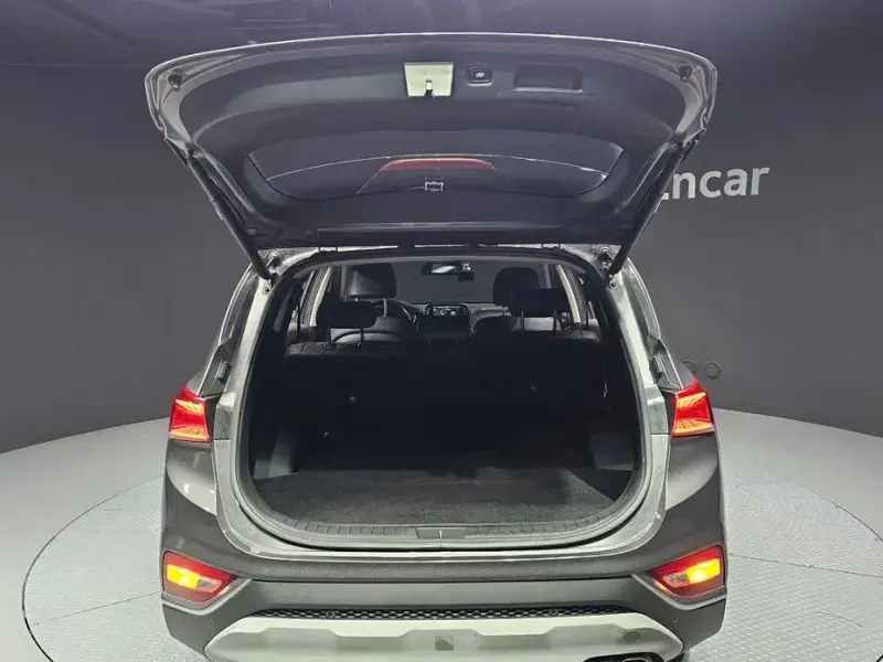2020 Hyundai Santa Fe с пробегом 148 092 км