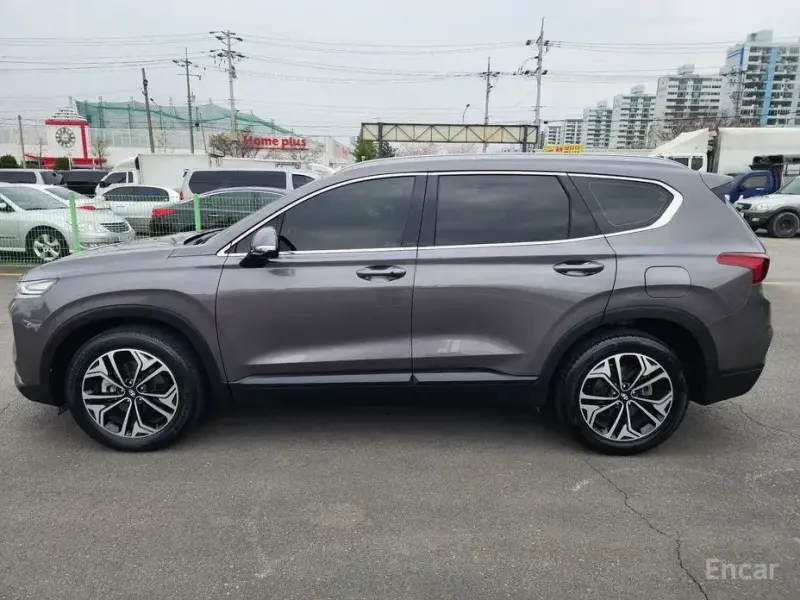 2019 Hyundai Santa Fe с пробегом 37 438 км
