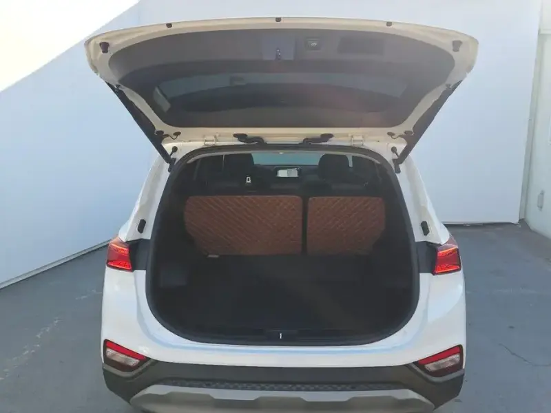 2018 Hyundai Santa Fe с пробегом 140 335 км