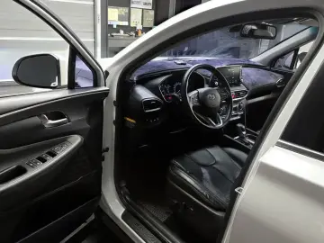 2019 Hyundai Santa Fe с пробегом 122 336 км