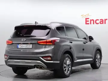2019 Hyundai Santa Fe с пробегом 104 893 км