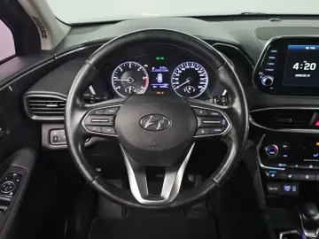 2019 Hyundai Santa Fe с пробегом 104 893 км