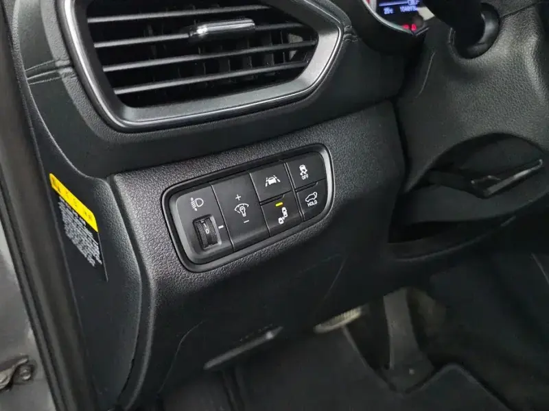 2019 Hyundai Santa Fe с пробегом 104 893 км