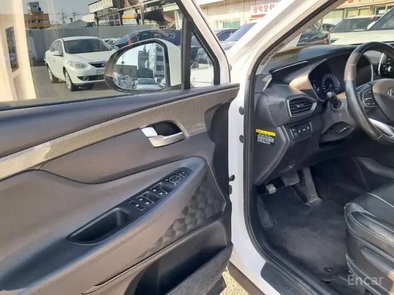 2019 Hyundai Santa Fe с пробегом 117 000 км