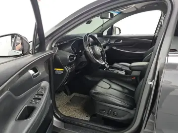 2019 Hyundai Santa Fe с пробегом 163 758 км