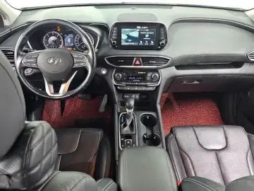 2019 Hyundai Santa Fe с пробегом 121 575 км