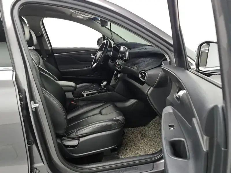 2019 Hyundai Santa Fe с пробегом 163 758 км