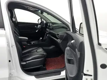2019 Hyundai Santa Fe с пробегом 121 575 км