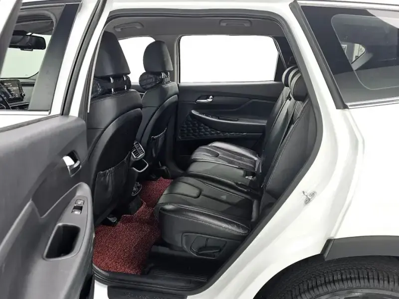 2019 Hyundai Santa Fe с пробегом 121 575 км
