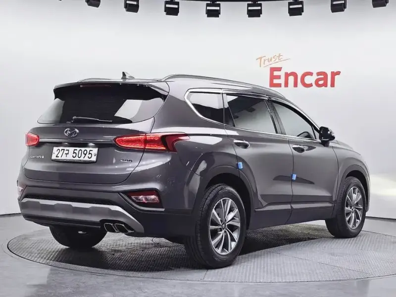 2018 Hyundai Santa Fe с пробегом 129 906 км