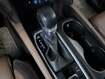 2018 Hyundai Santa Fe с пробегом 106 237 км