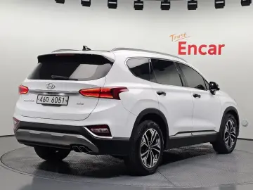 2018 Hyundai Santa Fe с пробегом 156 626 км