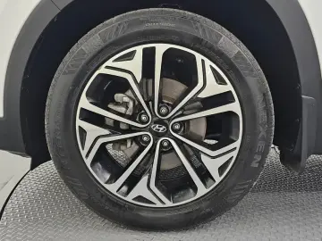 2018 Hyundai Santa Fe с пробегом 156 626 км