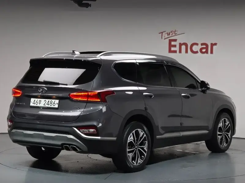 2018 Hyundai Santa Fe с пробегом 136 277 км