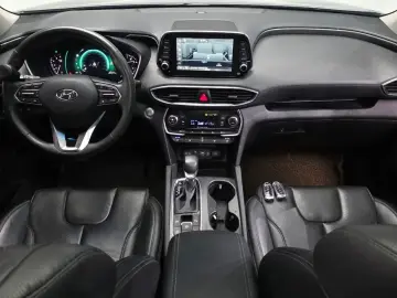 2018 Hyundai Santa Fe с пробегом 136 277 км