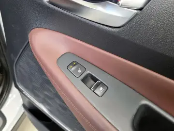2018 Hyundai Santa Fe с пробегом 47 927 км