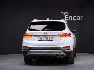 2018 Hyundai Santa Fe с пробегом 135 883 км