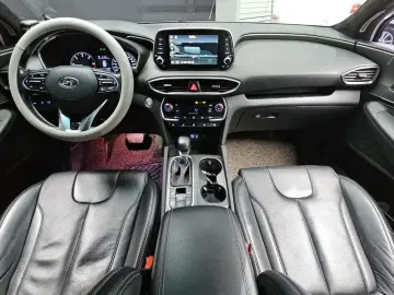 2018 Hyundai Santa Fe с пробегом 135 883 км