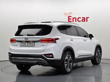 2019 Hyundai Santa Fe с пробегом 52 386 км