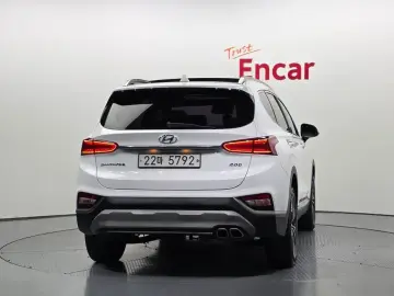 2019 Hyundai Santa Fe с пробегом 52 386 км
