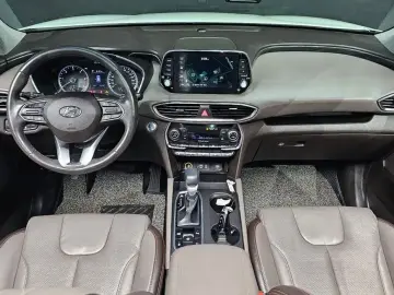 2018 Hyundai Santa Fe с пробегом 75 215 км
