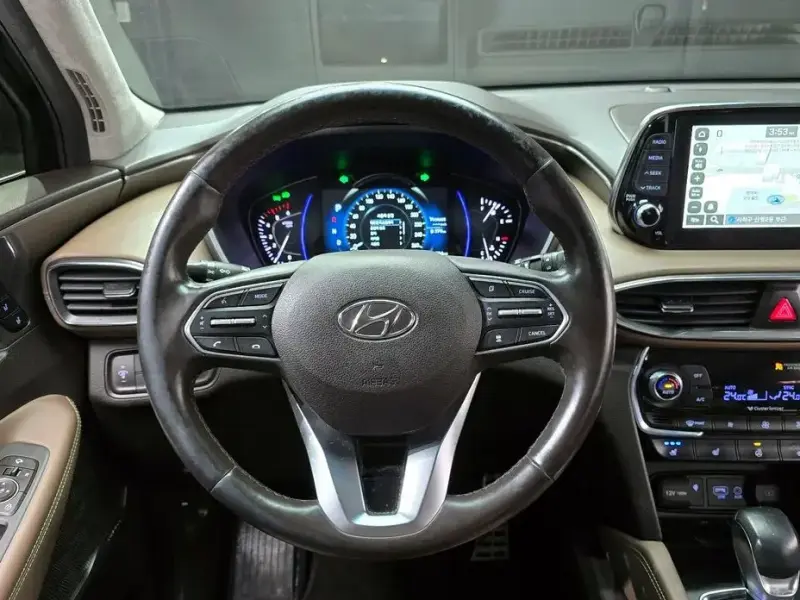 2020 Hyundai Santa Fe с пробегом 82 534 км