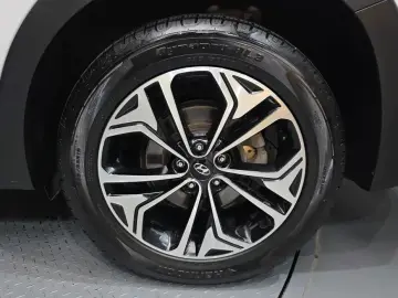 2018 Hyundai Santa Fe с пробегом 142 021 км