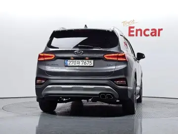 2018 Hyundai Santa Fe с пробегом 81 467 км