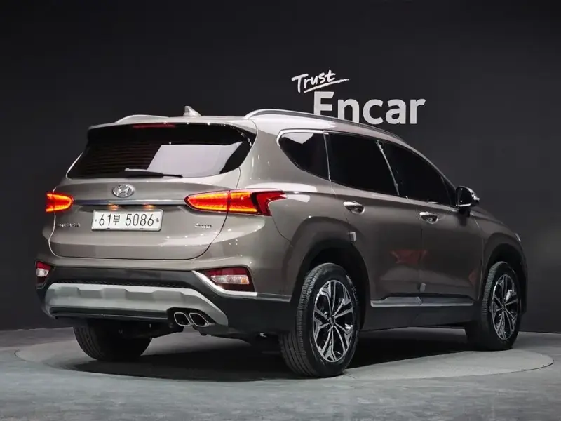 2018 Hyundai Santa Fe с пробегом 130 804 км