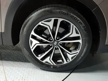 2018 Hyundai Santa Fe с пробегом 130 804 км