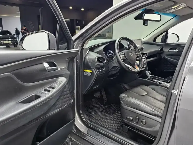 2019 Hyundai Santa Fe с пробегом 129 247 км