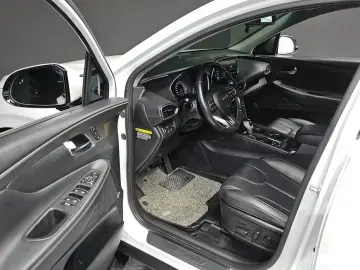 2020 Hyundai Santa Fe с пробегом 112 618 км