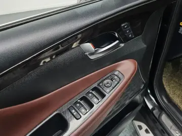 2018 Hyundai Santa Fe с пробегом 77 269 км