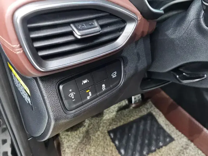 2018 Hyundai Santa Fe с пробегом 77 269 км