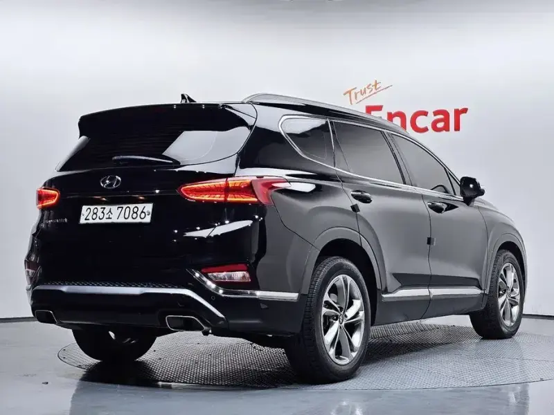 2020 Hyundai Santa Fe с пробегом 105 906 км