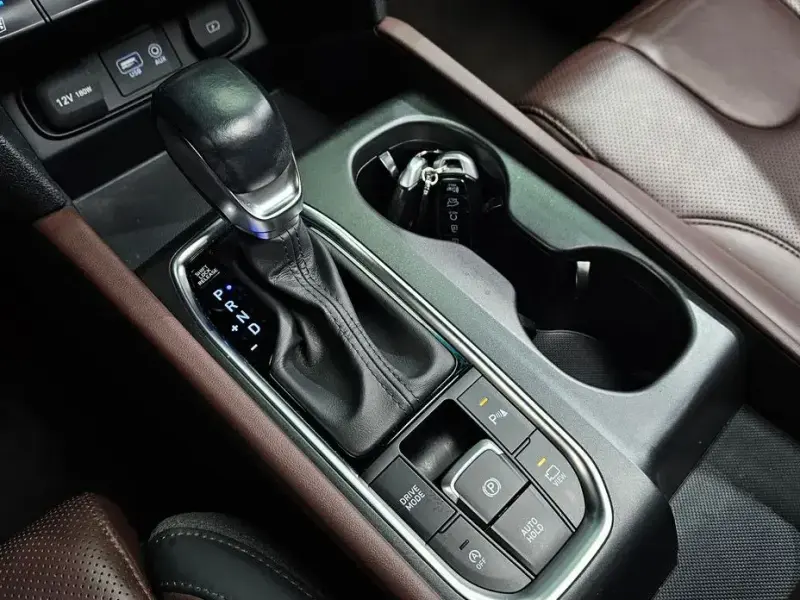 2020 Hyundai Santa Fe с пробегом 105 906 км