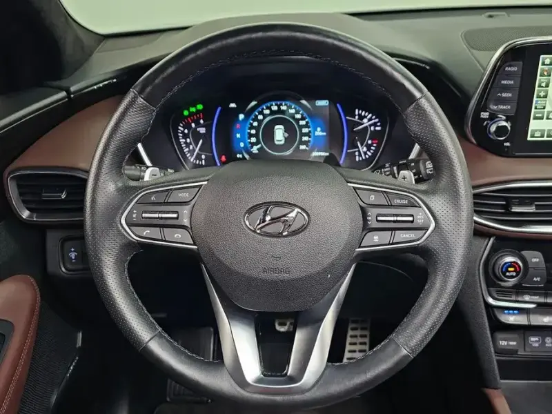 2020 Hyundai Santa Fe с пробегом 105 906 км