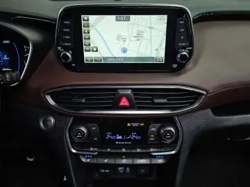 2020 Hyundai Santa Fe с пробегом 105 906 км