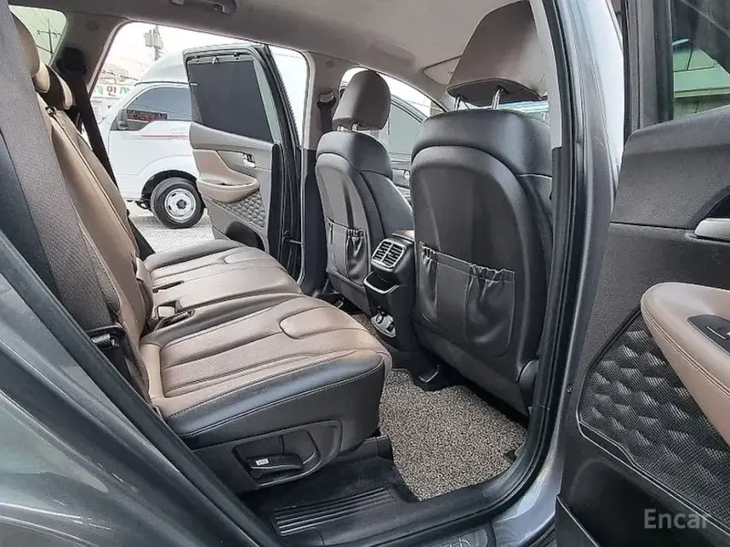 2018 Hyundai Santa Fe с пробегом 175 356 км