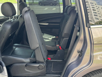 2012 Ford Galaxy с пробегом 214 237 км