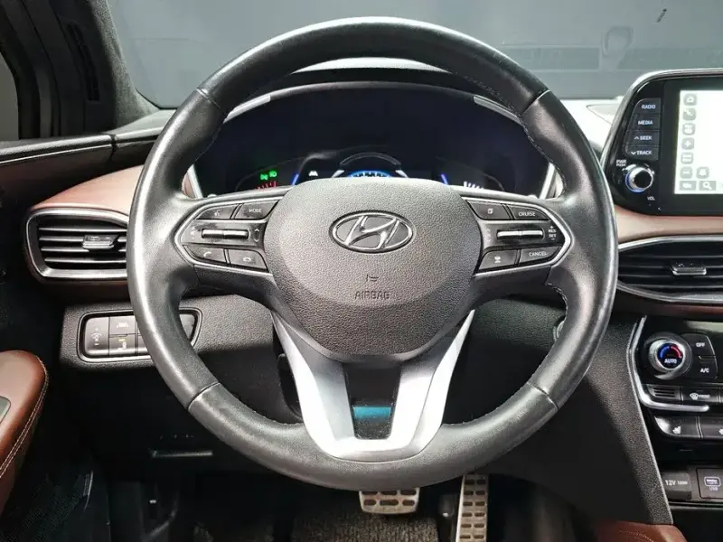 2019 Hyundai Santa Fe с пробегом 111 900 км