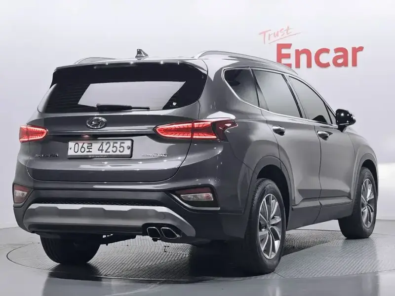 2018 Hyundai Santa Fe с пробегом 133 813 км