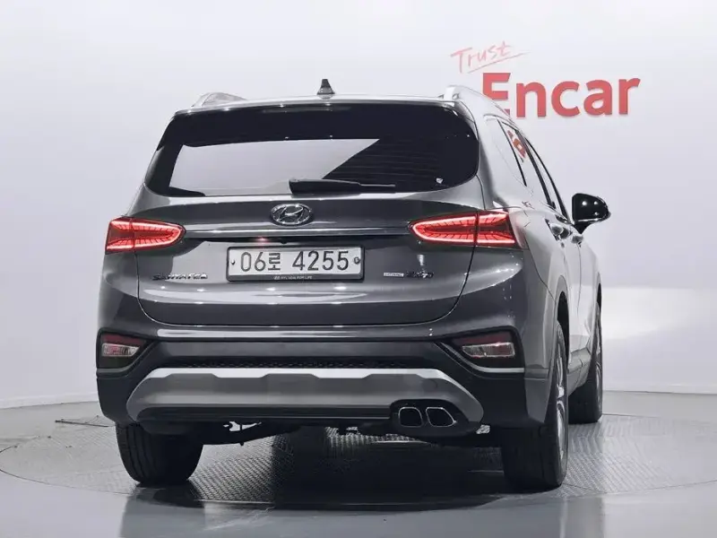 2018 Hyundai Santa Fe с пробегом 133 813 км