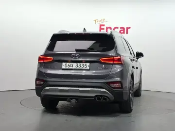 2019 Hyundai Santa Fe с пробегом 143 653 км
